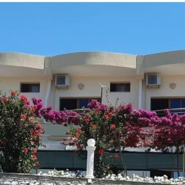 Mermaid Vlore Hotel Radhime